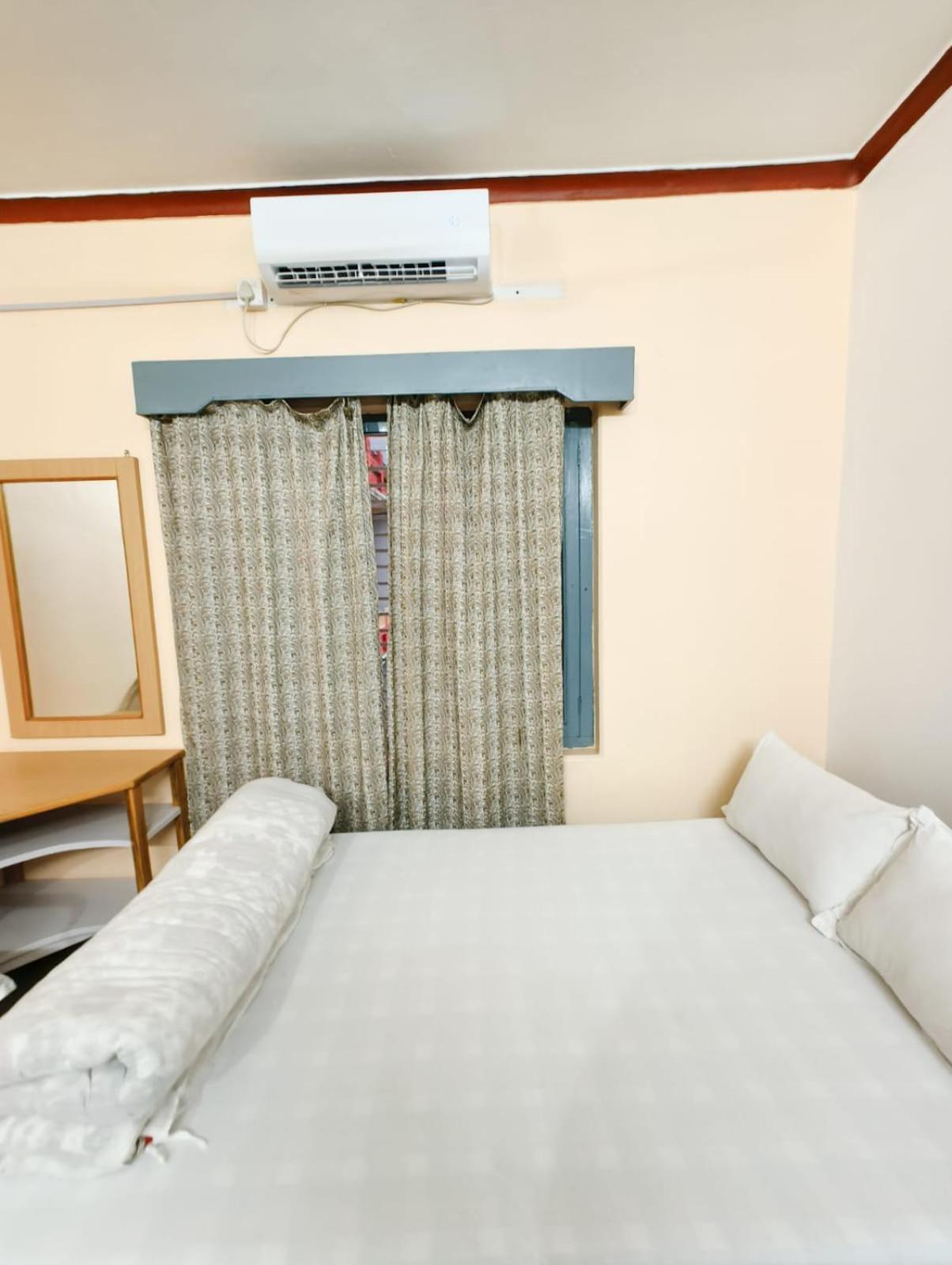 Hotel Mountain View Pokhara Exterior foto