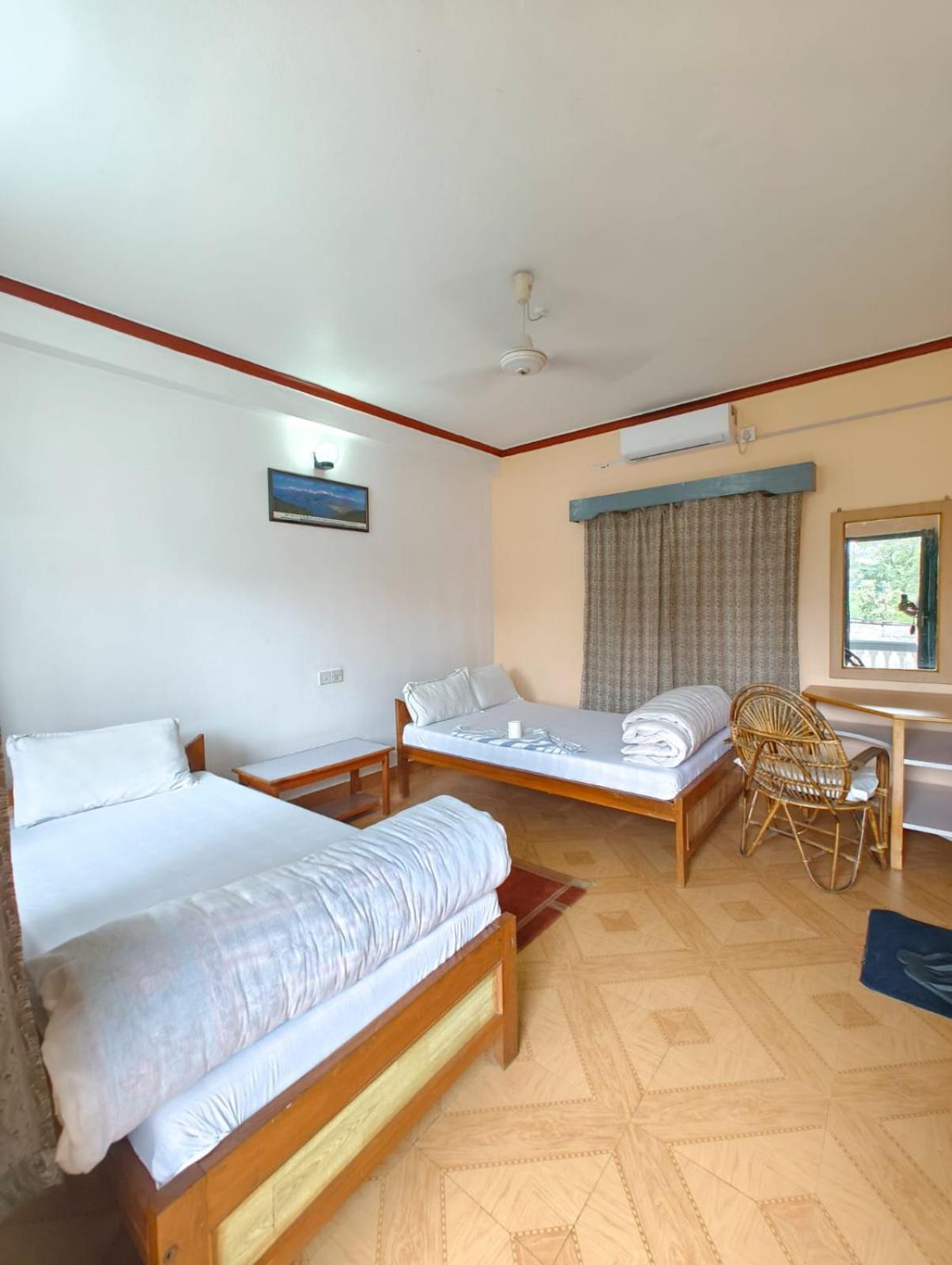 Hotel Mountain View Pokhara Exterior foto